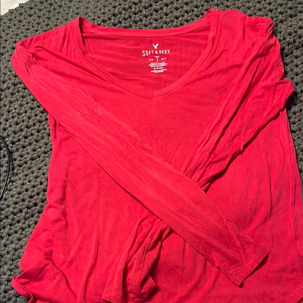 Women's Red Long Sleeve Top
